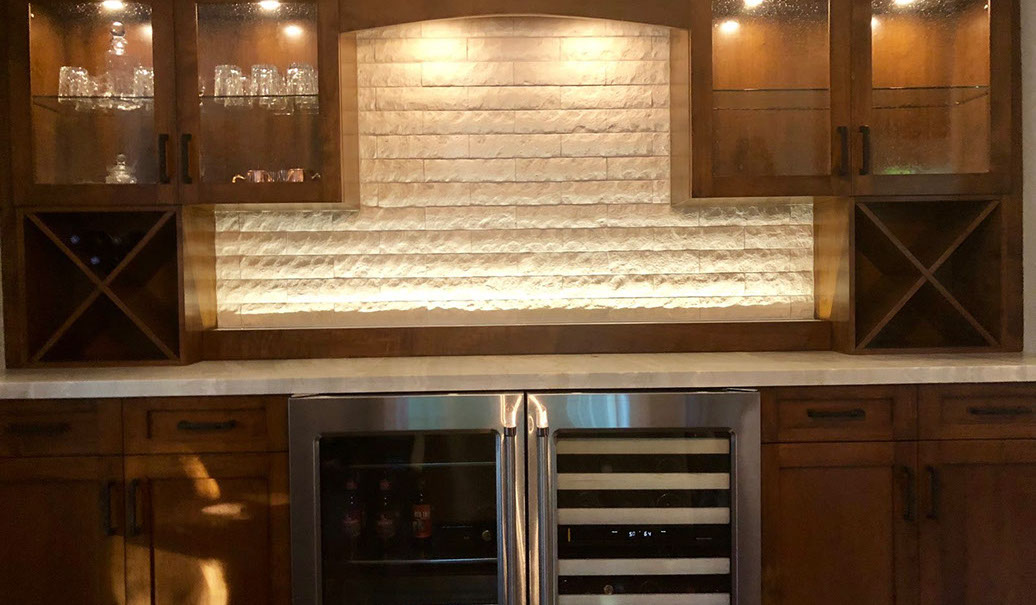 Frameless Alder Kitchen with Shaker Style doors with a Merlot Lacquer Finish